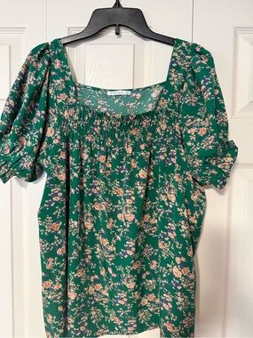 Staccato Emerald Green Floral Puff-Sleeve Smocked Top